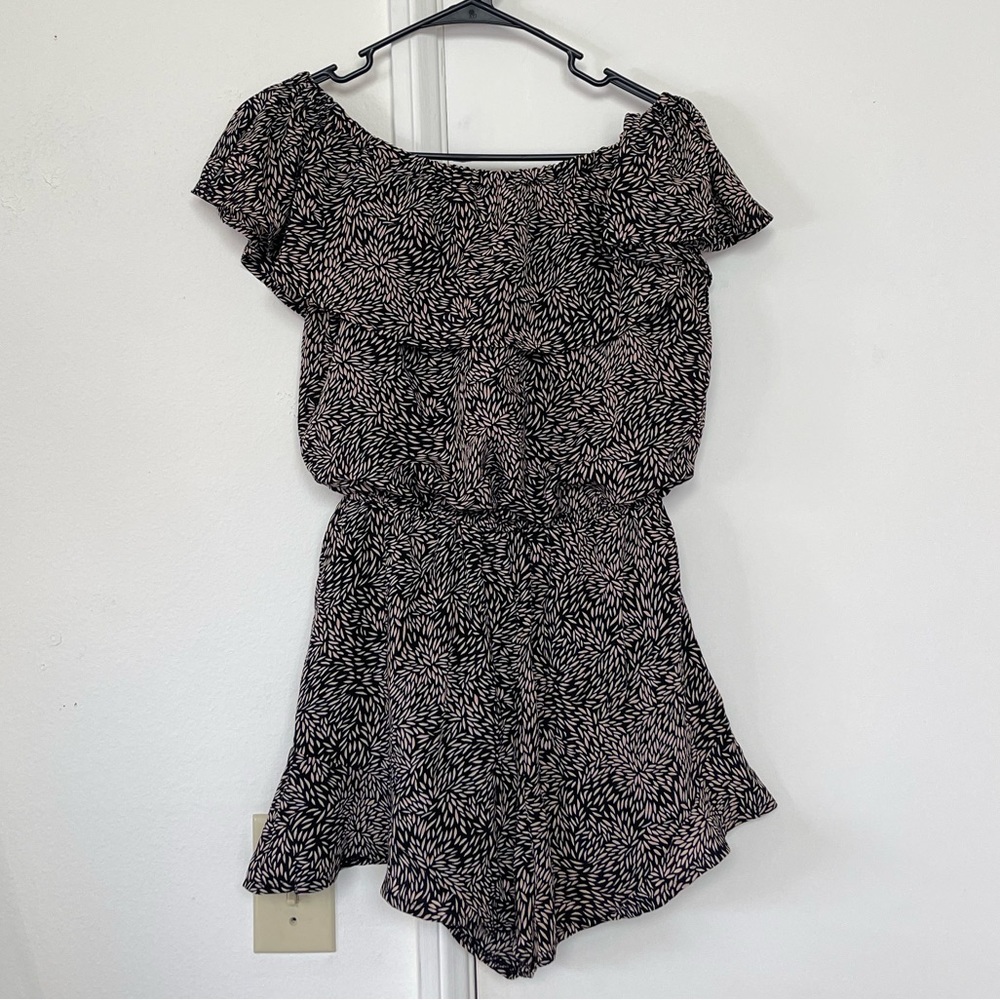 Off the shoulder Romper